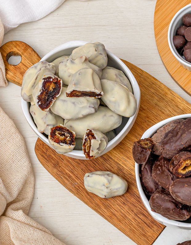 Frutas cobertas com chocolate