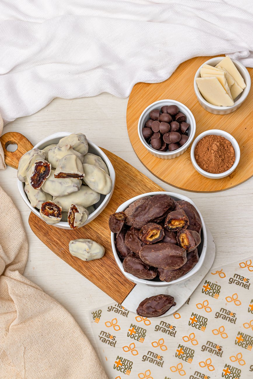 Frutas cobertas com chocolate